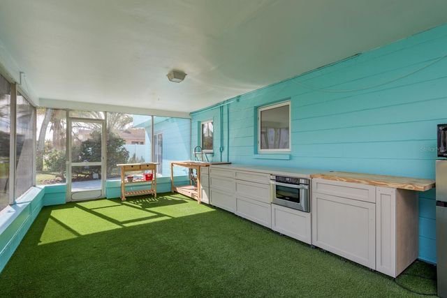 829 NARCISSUS AVENUE, Clearwater Beach, FL 33767