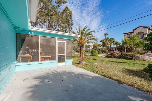 829 NARCISSUS AVENUE, Clearwater Beach, FL 33767