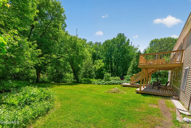 106 Dunsbach Road, Halfmoon, NY 12065