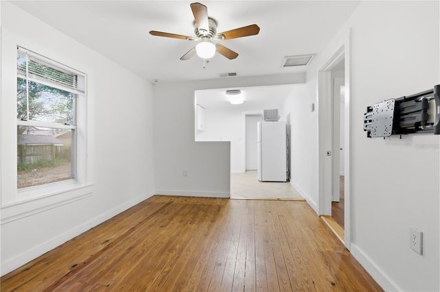 1120 E MINNESOTA AVENUE, Deland, FL 32724