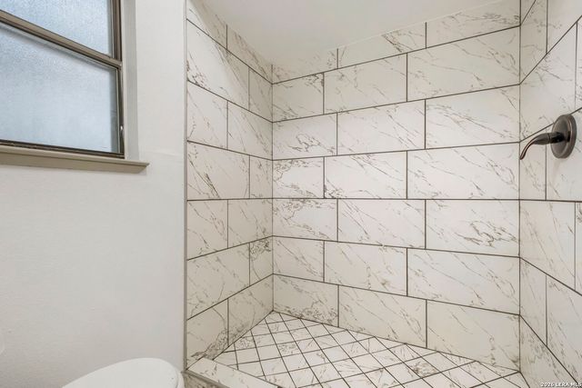 304 Avenue D, Converse, TX 78109