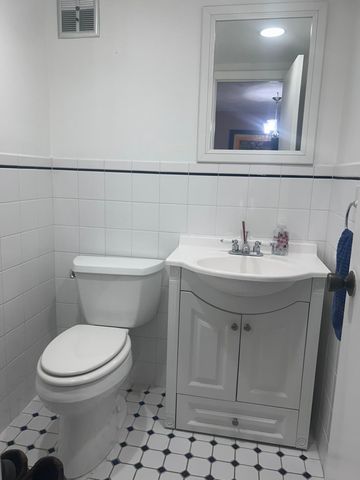 7300 NW 17th Street 320, Plantation, FL 33313