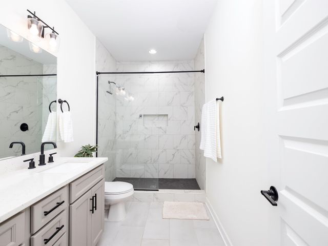 1945 Amacher Dr, Spring Hill, TN 37174