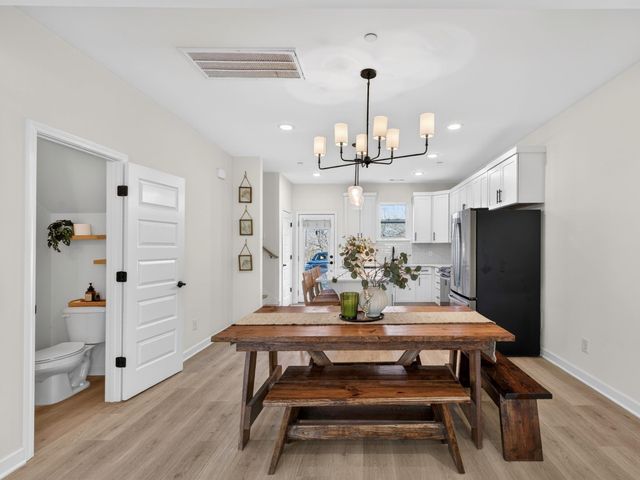 1945 Amacher Dr, Spring Hill, TN 37174