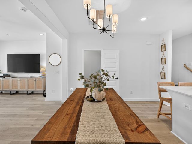 1945 Amacher Dr, Spring Hill, TN 37174