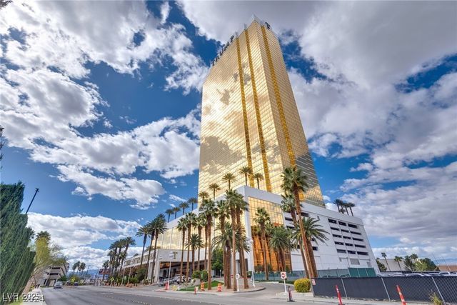 2000 North Fashion Show Drive 5600, Las Vegas, NV 89109