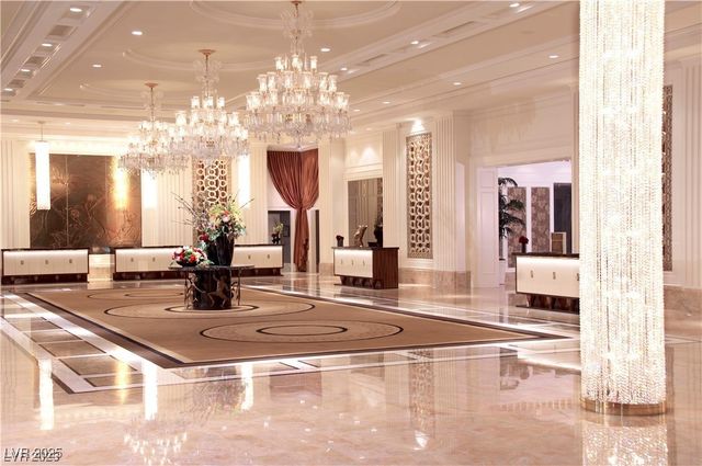 2000 North Fashion Show Drive 5600, Las Vegas, NV 89109