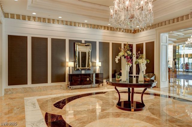 2000 North Fashion Show Drive 5600, Las Vegas, NV 89109