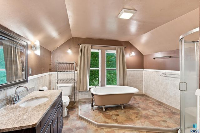 1120 S Duff St Street, Mitchell, SD 57301