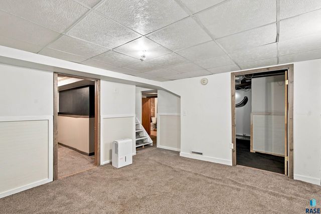 1120 S Duff St Street, Mitchell, SD 57301