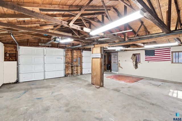 1120 S Duff St Street, Mitchell, SD 57301
