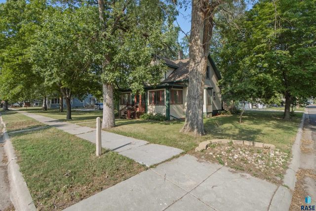 1120 S Duff St Street, Mitchell, SD 57301