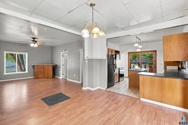 1120 S Duff St Street, Mitchell, SD 57301