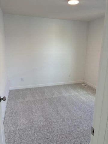 21725 Rose Drive, Farmington, MN 55024