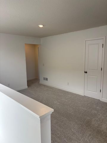 21725 Rose Drive, Farmington, MN 55024