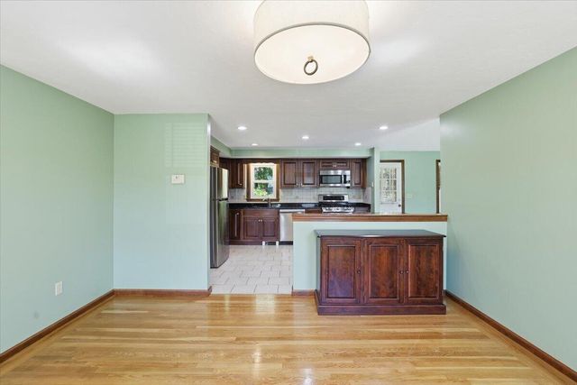 36 Kirk Circle, Plymouth, MA 02360