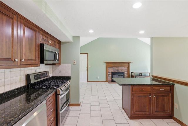 36 Kirk Circle, Plymouth, MA 02360