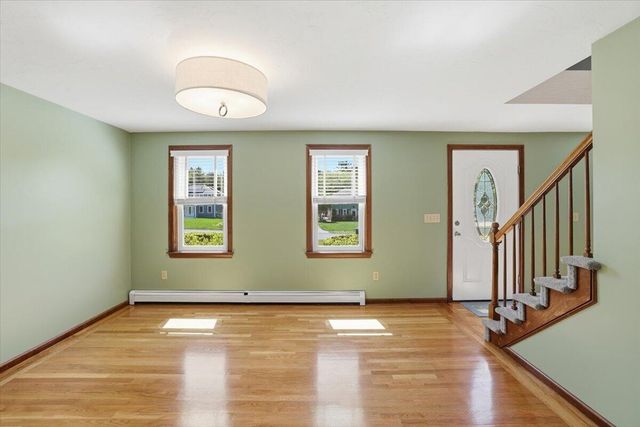 36 Kirk Circle, Plymouth, MA 02360