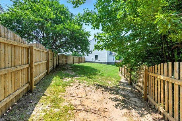 110 Benham CT, Suffolk, VA 23434