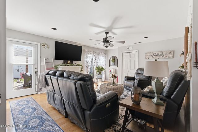 110 Dollmore Avenue, Waretown, NJ 08758