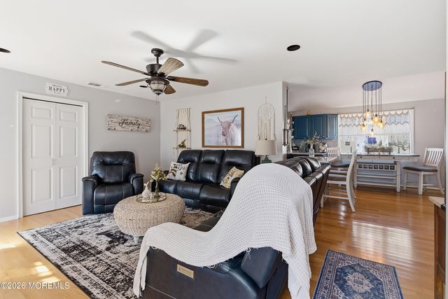 110 Dollmore Avenue, Waretown, NJ 08758