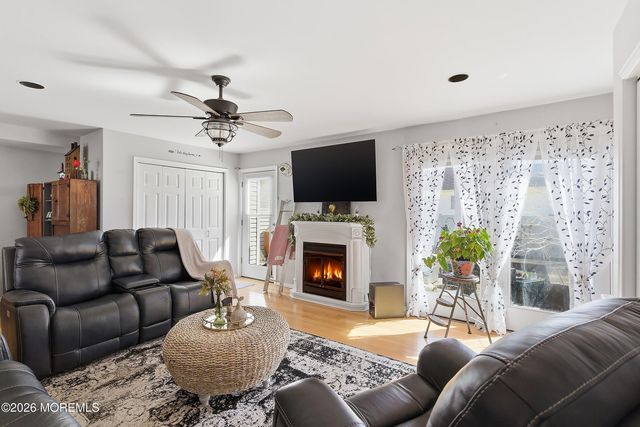 110 Dollmore Avenue, Waretown, NJ 08758