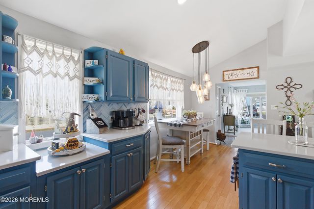 110 Dollmore Avenue, Waretown, NJ 08758