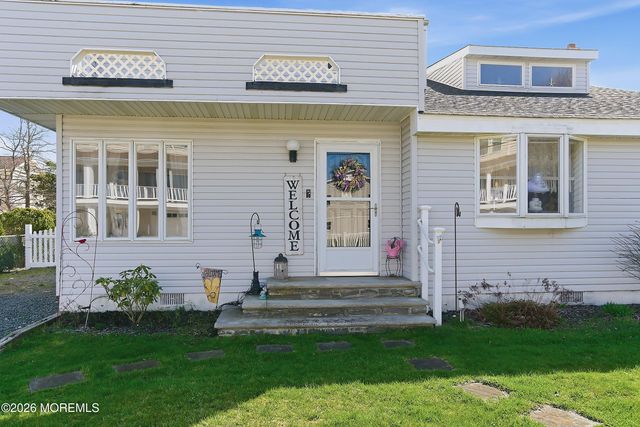 110 Dollmore Avenue, Waretown, NJ 08758