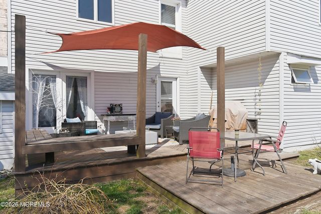 110 Dollmore Avenue, Waretown, NJ 08758