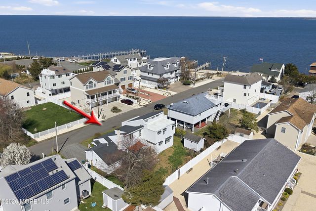 110 Dollmore Avenue, Waretown, NJ 08758