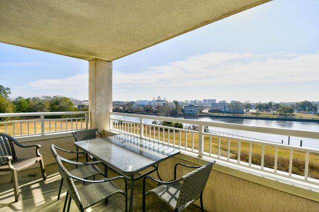 2151 Bridge View Ct Unit 2401, North Myrtle Beach, SC 29582