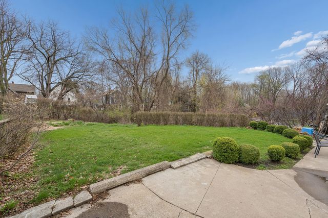 1436 Clay Street, Davenport, IA 52804