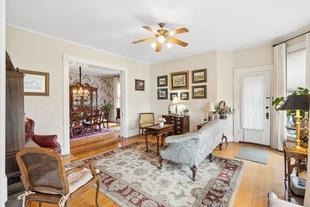1436 Clay Street, Davenport, IA 52804