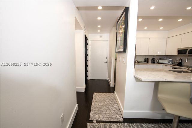 401 Ocean Dr 303, Miami Beach, FL 33139