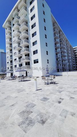 401 Ocean Dr 303, Miami Beach, FL 33139
