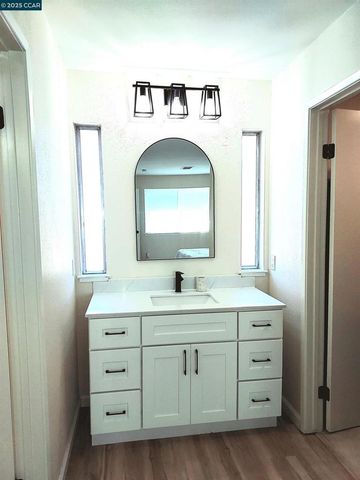 1936 Nero Ct, Walnut Creek, CA 94598