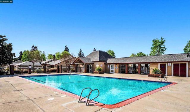 1936 Nero Ct, Walnut Creek, CA 94598