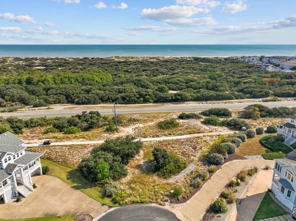 Image 2 of property listing at 667 High Sand Dune Court lot 209, Corolla, NC 27927