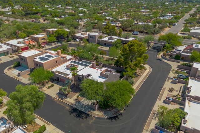 2140 E Gazania Lane, Tucson, AZ 85719