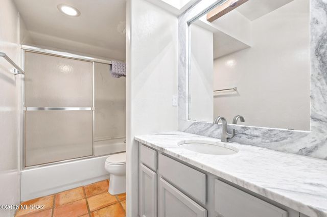 2140 E Gazania Lane, Tucson, AZ 85719