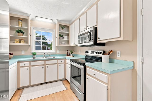 1732 Quail Grove Street, Willow Spring, NC 27592