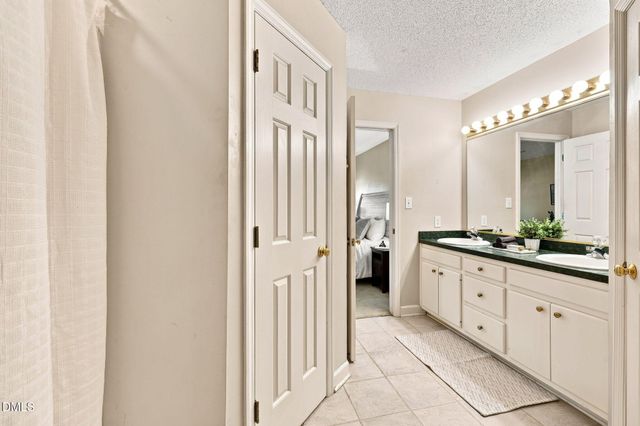 1732 Quail Grove Street, Willow Spring, NC 27592