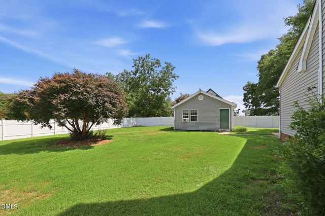 1732 Quail Grove Street, Willow Spring, NC 27592