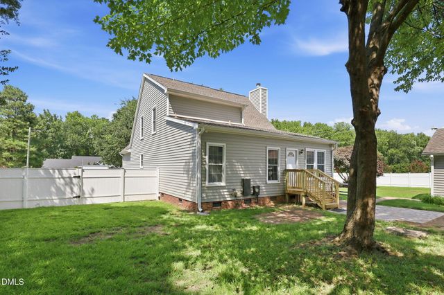 1732 Quail Grove Street, Willow Spring, NC 27592