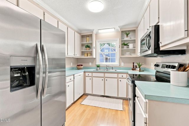 1732 Quail Grove Street, Willow Spring, NC 27592