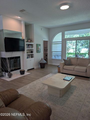 11051 SKY LARK Drive, Jacksonville, FL 32257