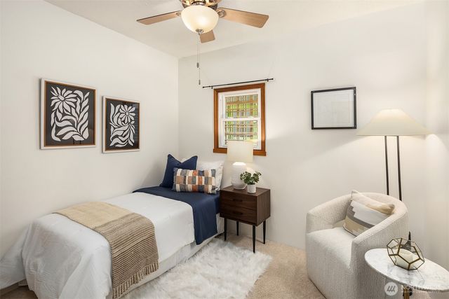 108 N 60th Street, Seattle, WA 98103