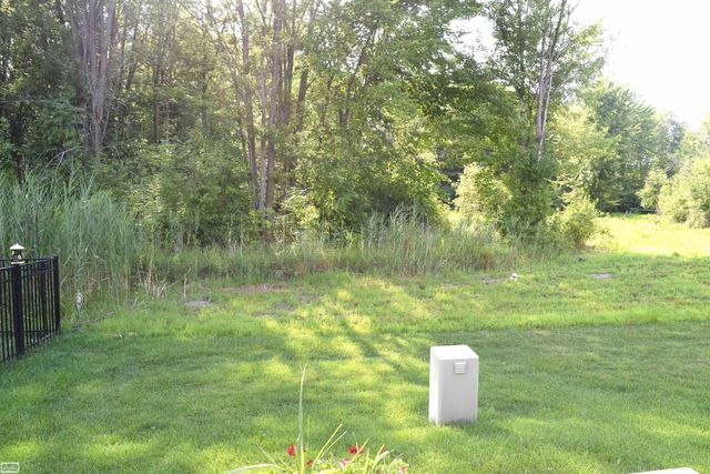 47043 Brookview Drive, Chesterfield Twp, MI 48047