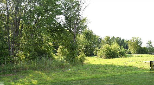 47043 Brookview Drive, Chesterfield Twp, MI 48047