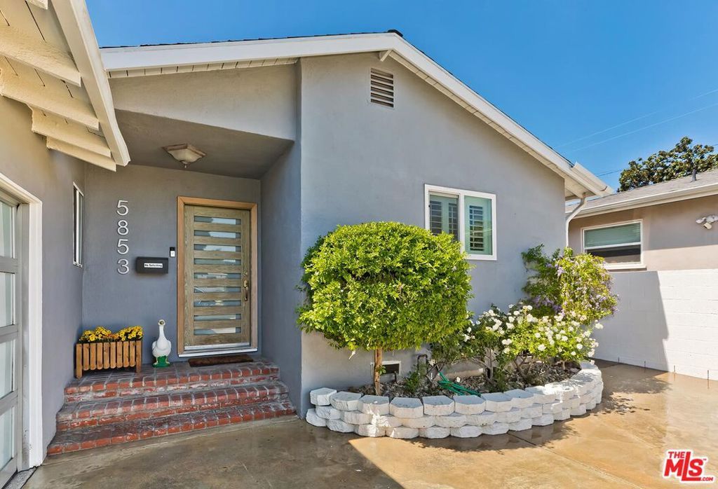 5853 Natick Avenue, Los Angeles, CA 91411 — photo 2